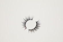 Load image into Gallery viewer, Bridal Lashes Marie 3D Mink Fur Strip Lashes
